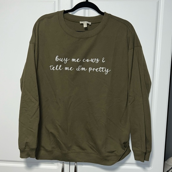 NWOT! Buy Me Cows & Tell Me I’m Pretty Lightweight Top - Picture 1 of 3
